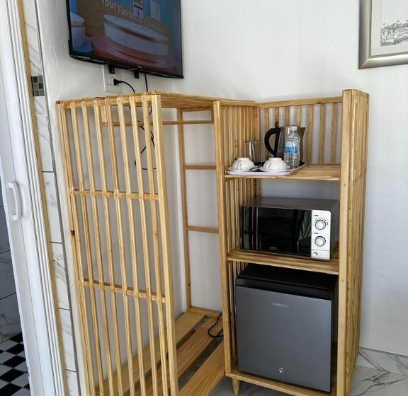 デラックスルーム, Zuri Place