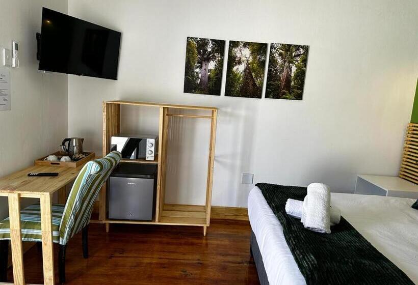 デラックスルーム, Zuri Place