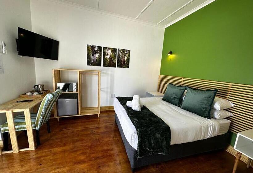 デラックスルーム, Zuri Place