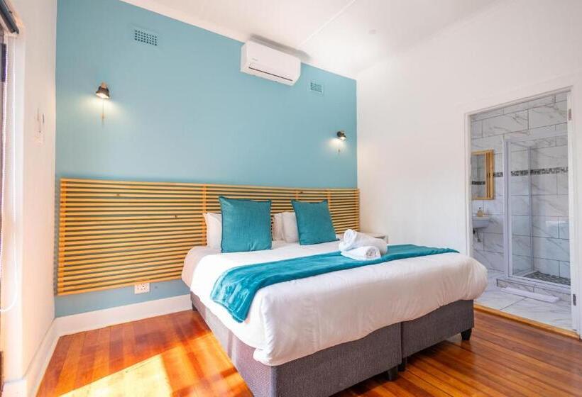 スタンダードルーム, Zuri Place