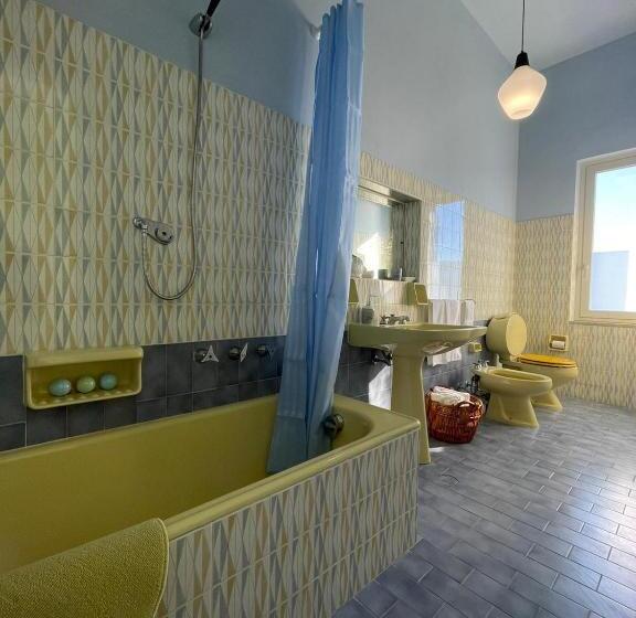 غرفة قياسية, Sagittarius B&b