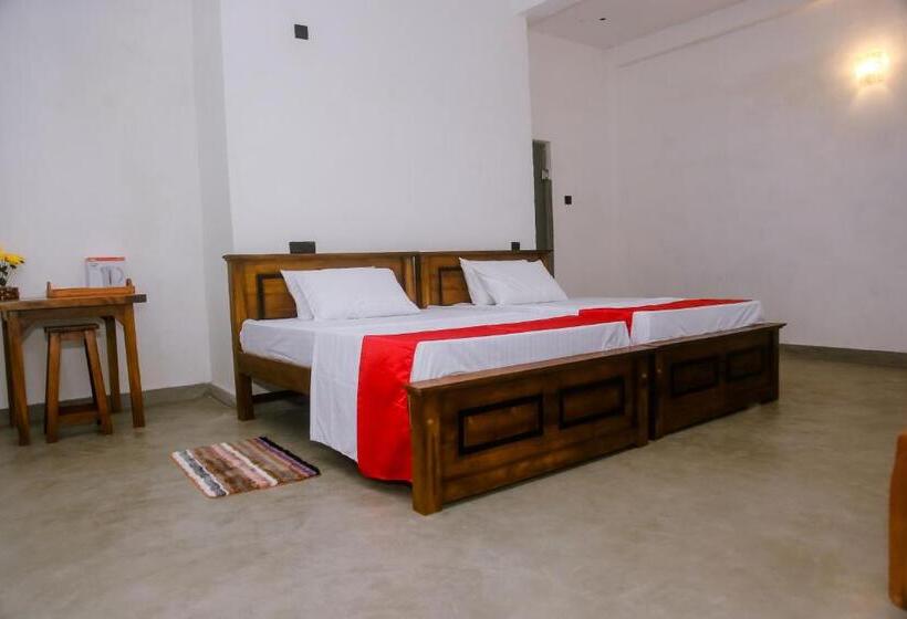 디럭스 패밀리 룸, St Kilda Hotel & Restaurant