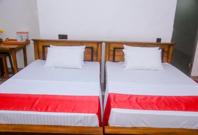 디럭스 패밀리 룸, St Kilda Hotel & Restaurant