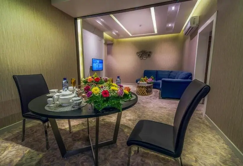 Deluxe-huoneisto 1 Makuuhuone, سكناي الخزامي للوحدات السكنيه المفروشه