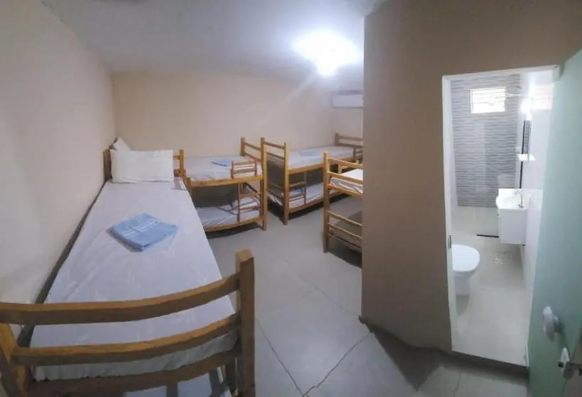 スタンダード４人部屋, Hostel Aprisco Do Cais