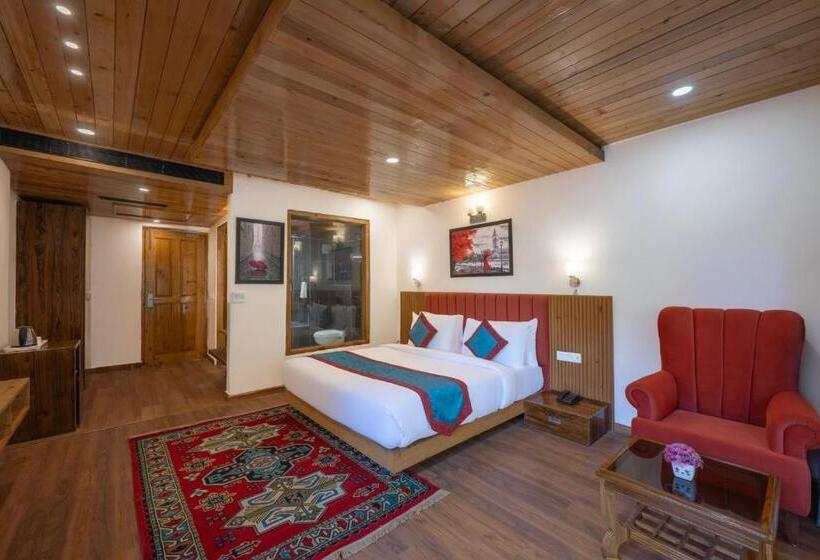 带大床的高级房间, Bradhi   Echor Riverside Resort Jibhi