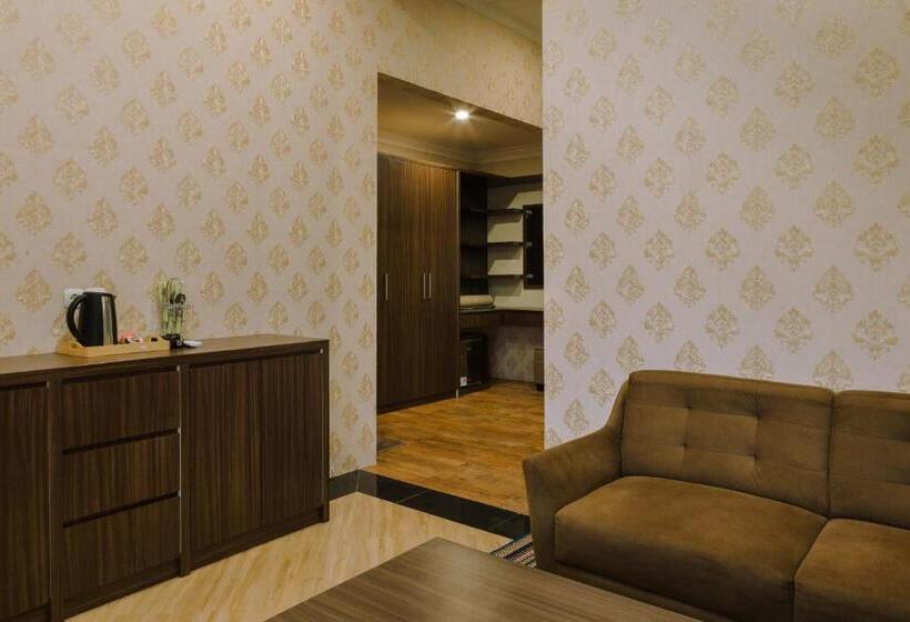 デラックスルーム, Bait Nahwa