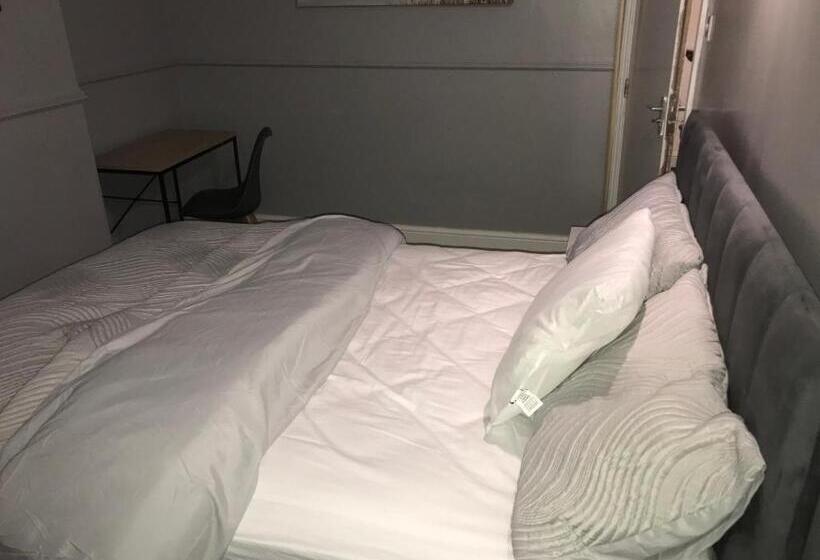 غرفة قياسية حمام مشترك, Rose Cottage