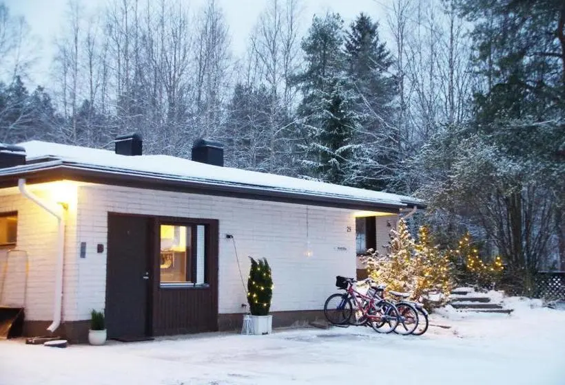 ファミリールーム, The Blueberry Inn