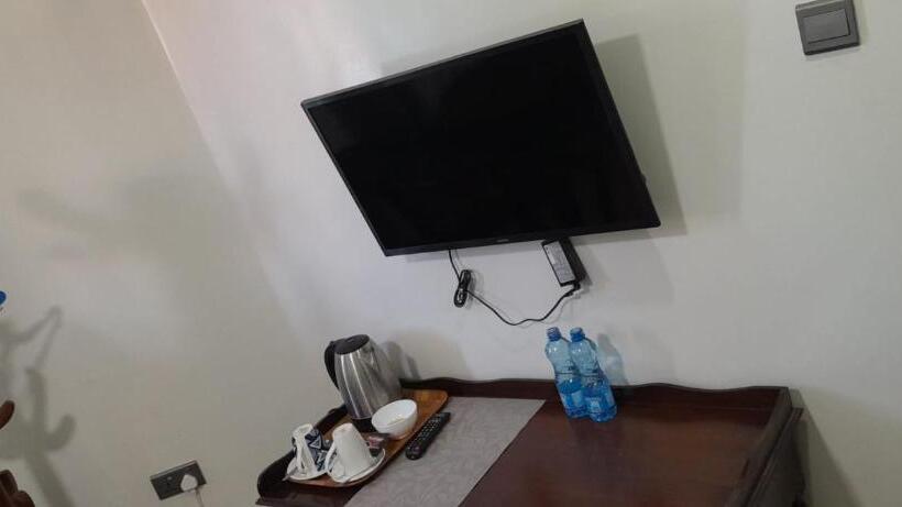 اتاق استاندارد با تخت بزرگ, Twiga Whitehouse Villas