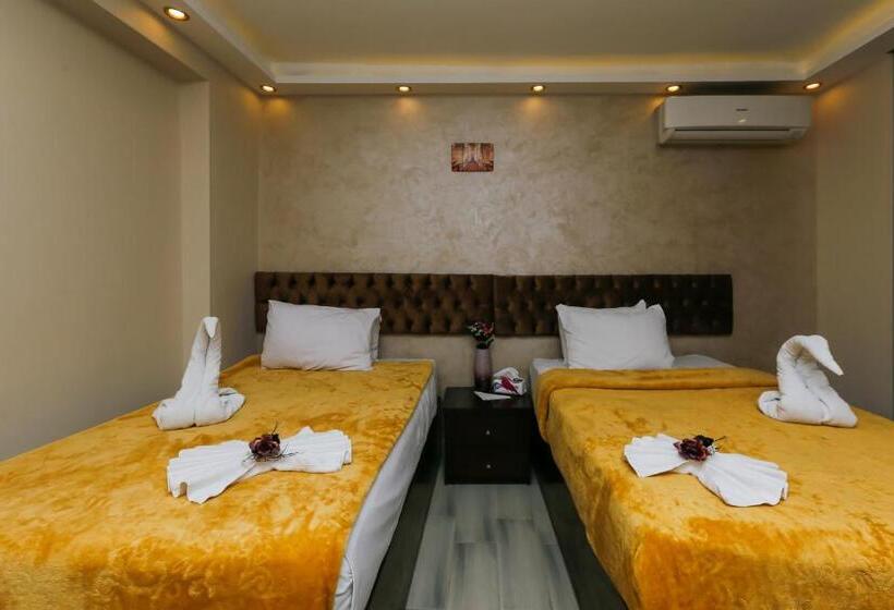 اتاق خانوادگی, Venus Pyramids Inn   Top Roof Access W Free Break Fast