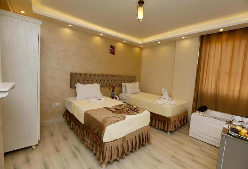 اتاق استاندارد با وان آب گرم, Venus Pyramids Inn   Top Roof Access W Free Break Fast