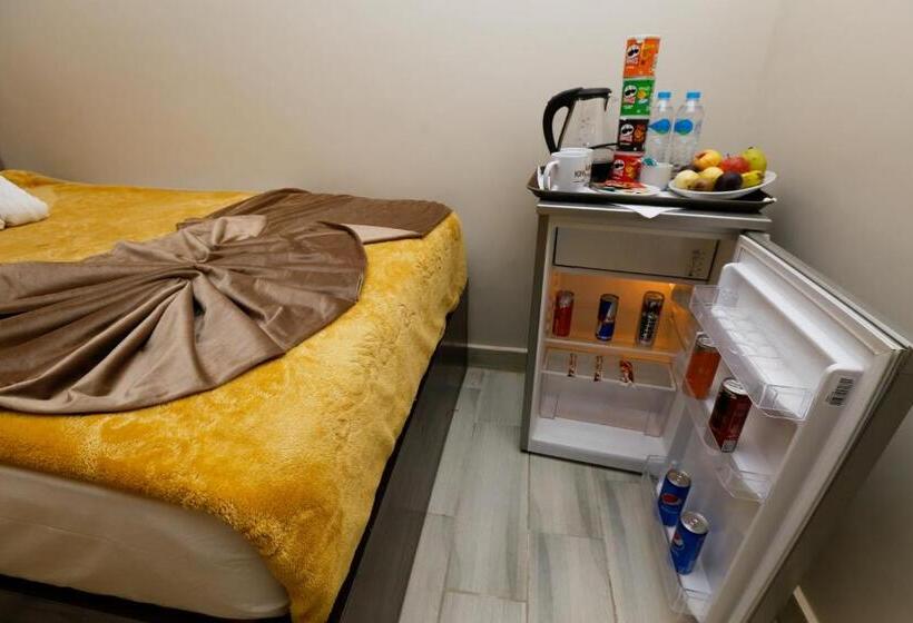 اتاق لوکس خانوادگی, Venus Pyramids Inn   Top Roof Access W Free Break Fast