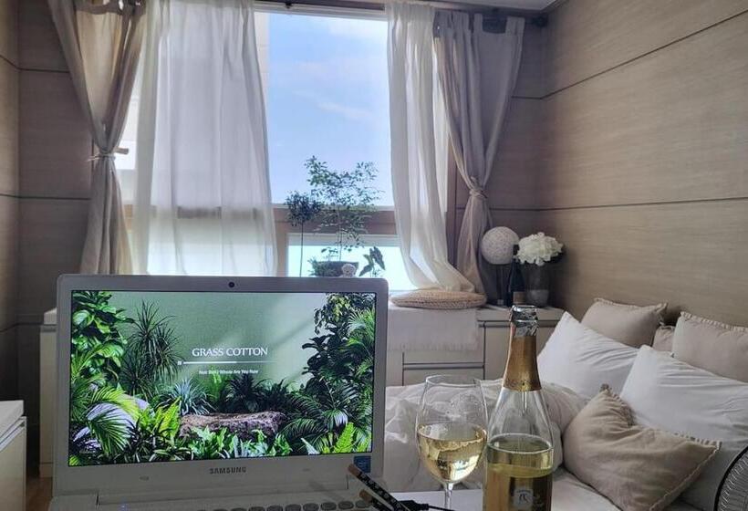 Estudi Estàndard Vista Mar, Sunsetbeach