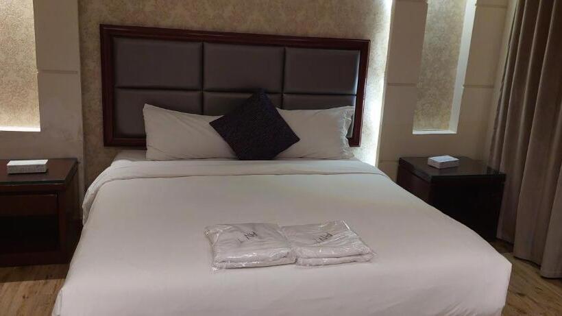 کلبه ییلاقی, Antola Resort Al Rimal