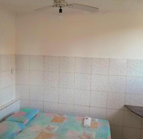 اتاق اکونومی, Bimba Salvador