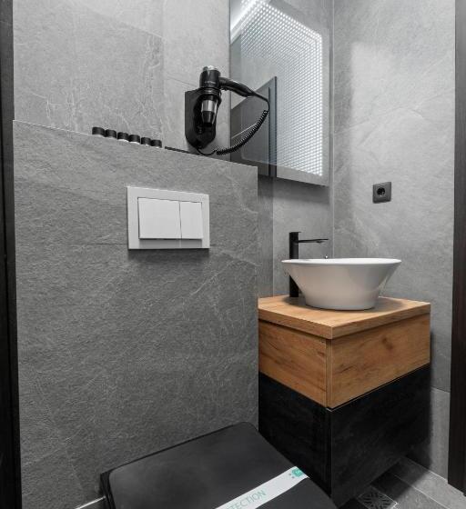 Ekonomiskt Rum, Fit Residence