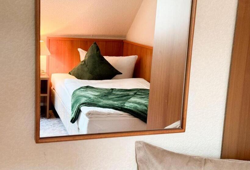 Quarto Estandar Individual, Harzhotel Grünett