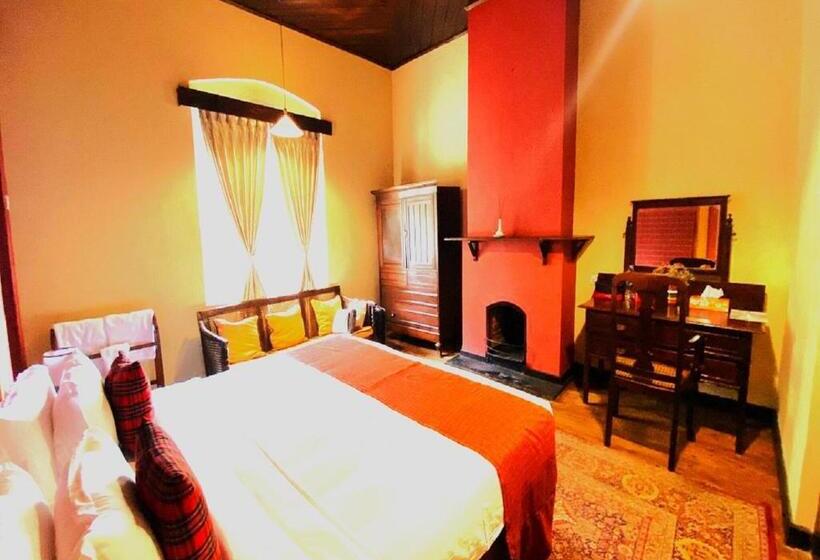 디럭스 룸, Clifton