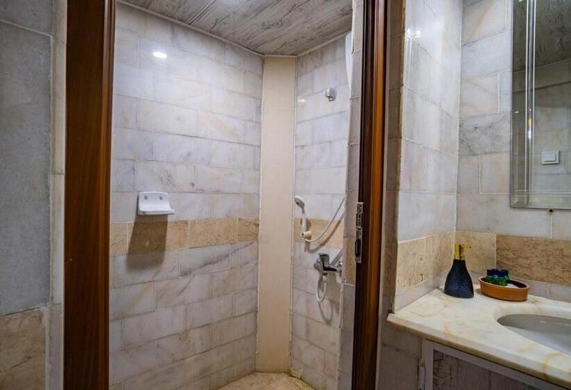 اتاق استاندارد با بالکن, Gökbük Sereni̇ty