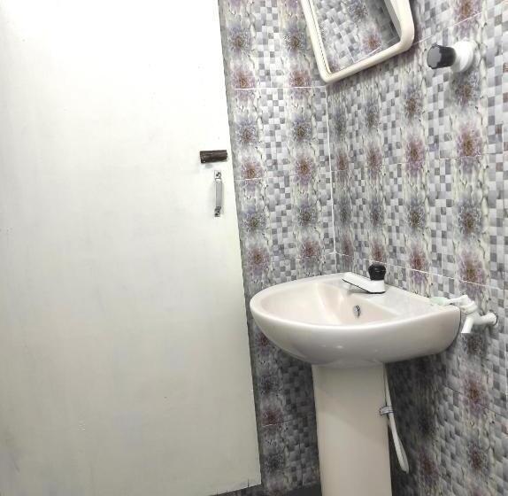 غرفة قياسية فردية, Green Villa