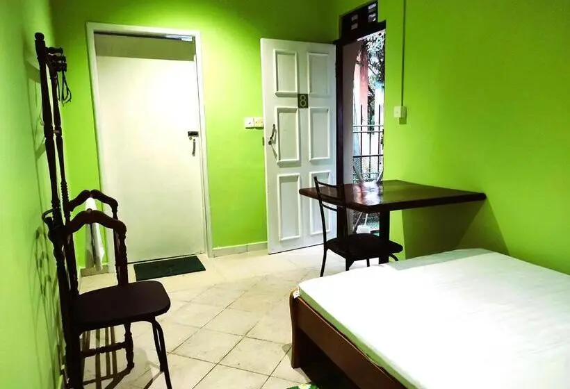 Standard Yhden Hengen Huone, Green Villa