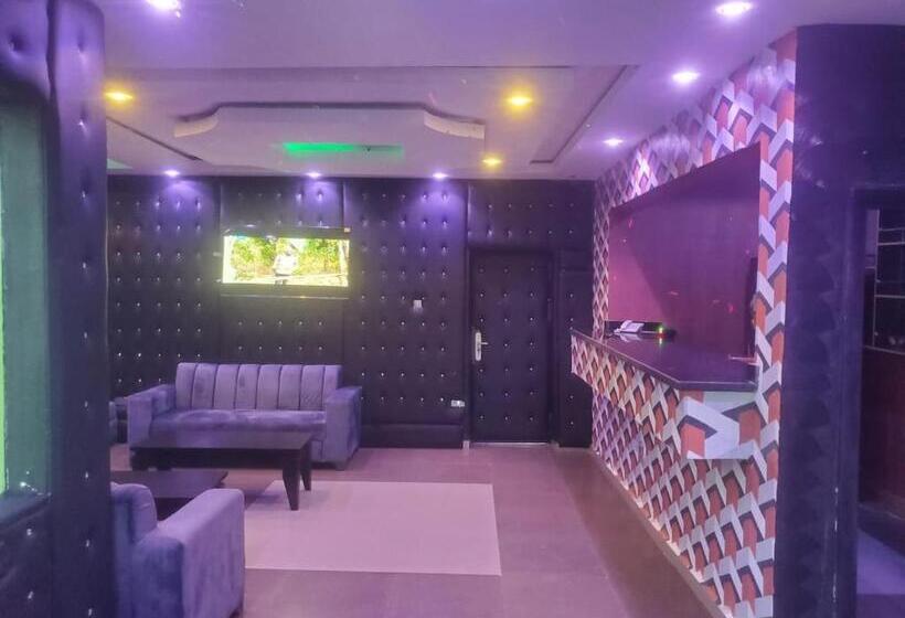 سوییت اجرایی, M View