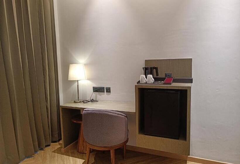 Люкс, Rosastays Hisar Florence