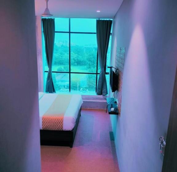 Номер Deluxe, Vibes