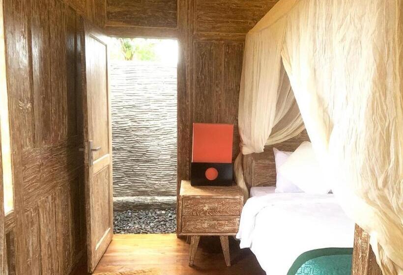 غرفة قياسية سرير كينج, Jane’s House & Spa Bedugul Bali