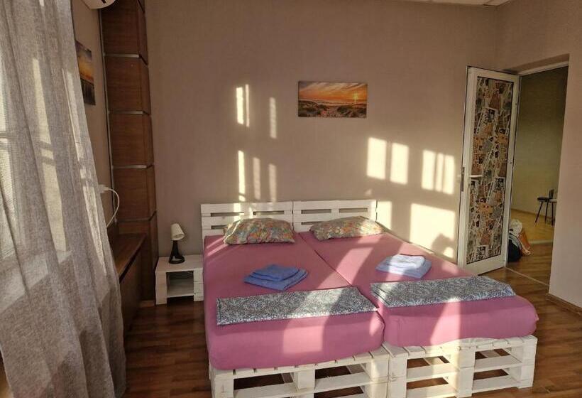 テラス付きスタンダードルーム, Lambo S Corner Varna Guest Rooms