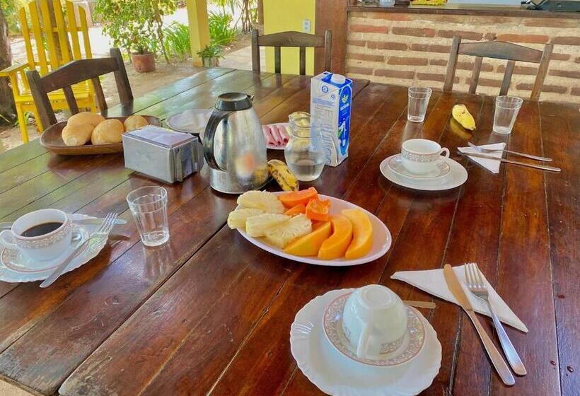 سوییت سوپریور, Pousada Casa Velha Moitas