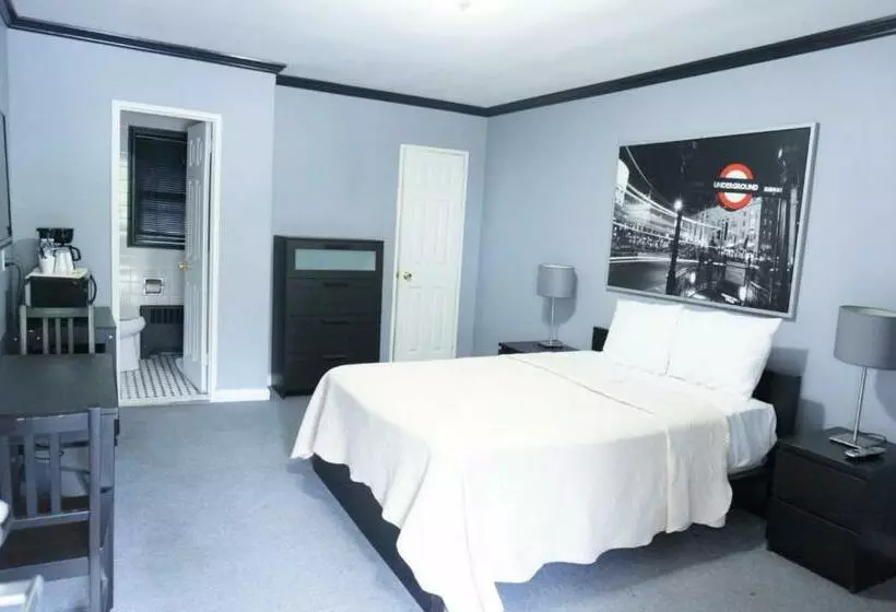 デラックスルーム, Central Motel Courtyard