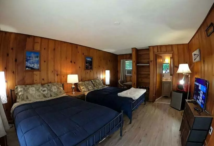 デラックスルーム, Heart Of The Berkshires Motel
