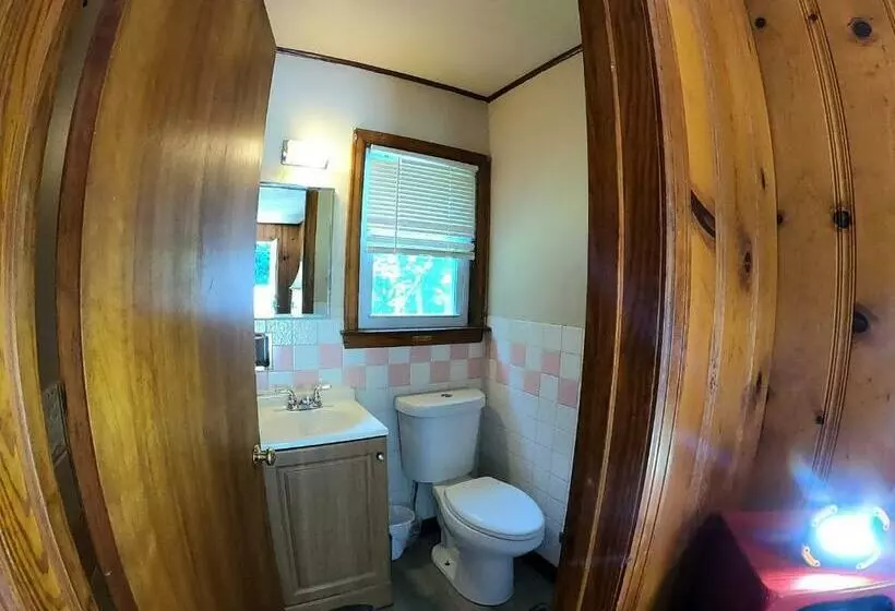デラックスルーム, Heart Of The Berkshires Motel