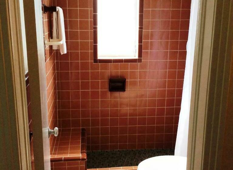 Studio Standard, Addy's Villas