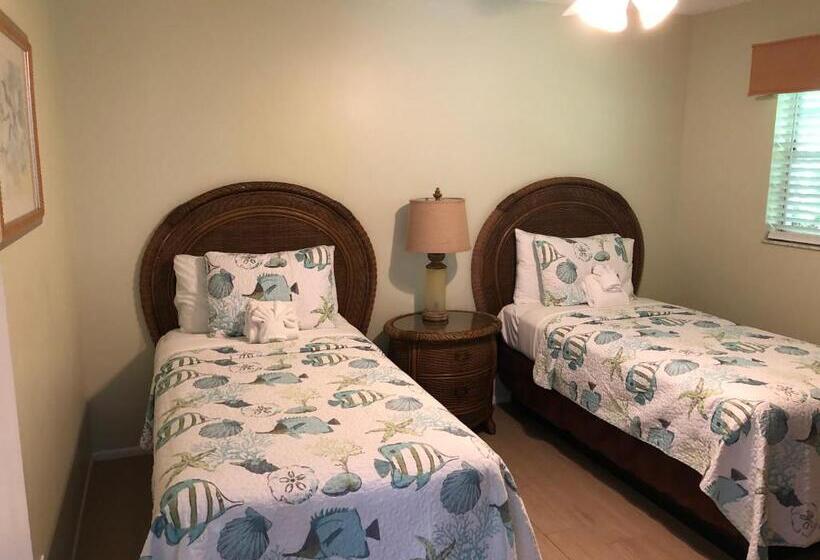 Willa 2 Sypialnie, Addy's Villas