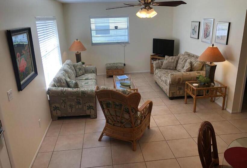 Dom 2 Sypialnie, Addy's Villas