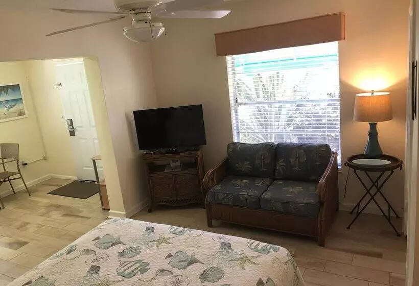 スタンダードスタジオ, Addy's Villas
