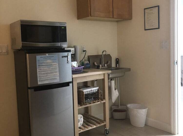 Pokój Standard, Addy's Villas