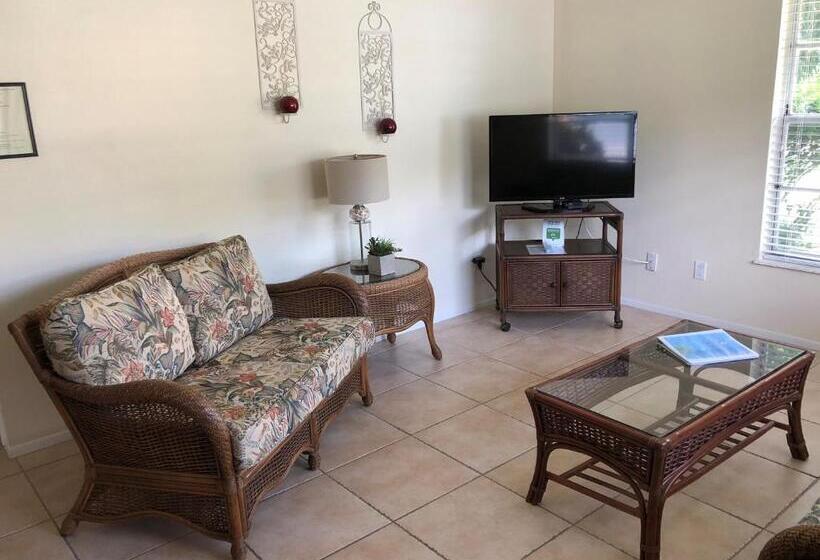 Willa 2 Sypialnie, Addy's Villas