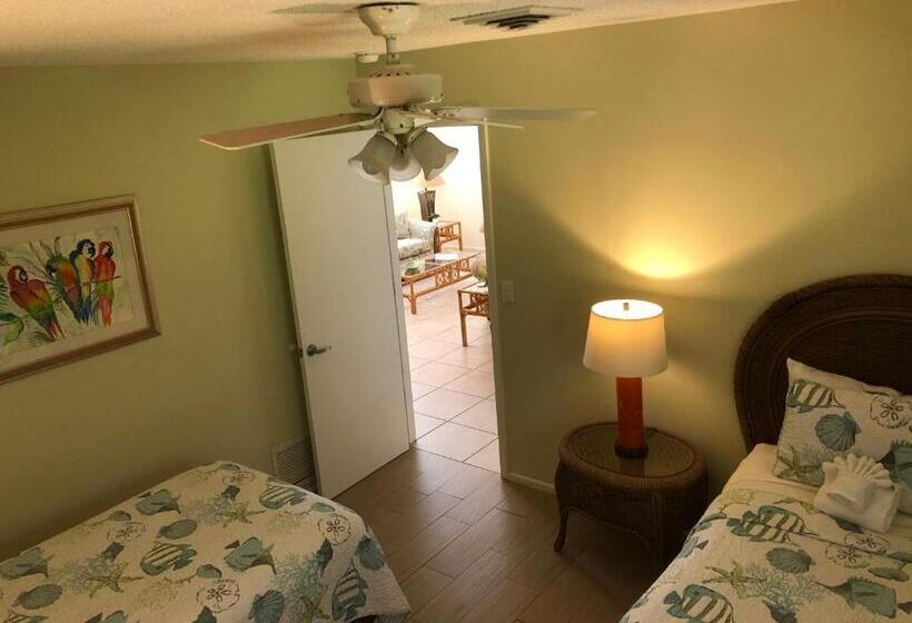2间卧室的房子, Addy's Villas
