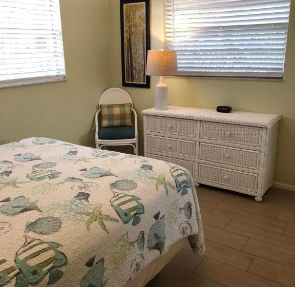 2间卧室的房子, Addy's Villas