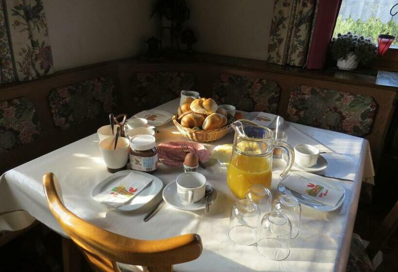 غرفة قياسية, Biohof Haus Wieser