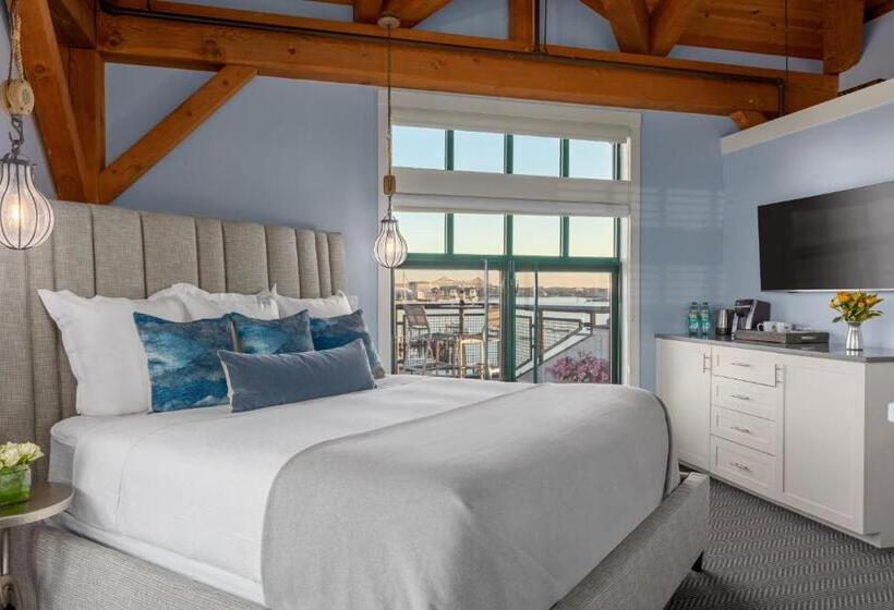 غرفة دور أخير, Boston Yacht Haven