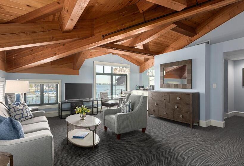 غرفة قياسية سرير كينج, Boston Yacht Haven