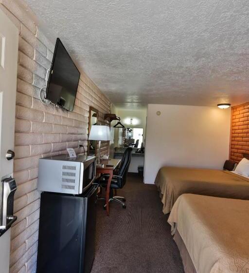 Стандартный Номер Кровать Кинг, Country Inn Beaver Utah