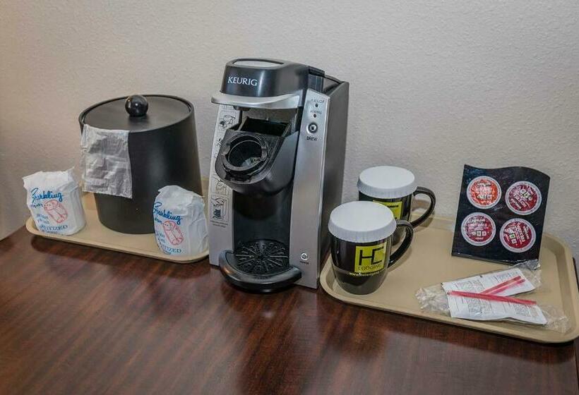 Номер Deluxe, Crest Trail Lodge