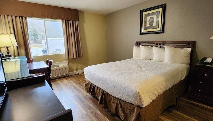 Номер Deluxe, Crest Trail Lodge