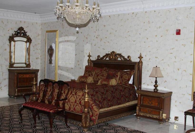 Люкс, Dansereau House